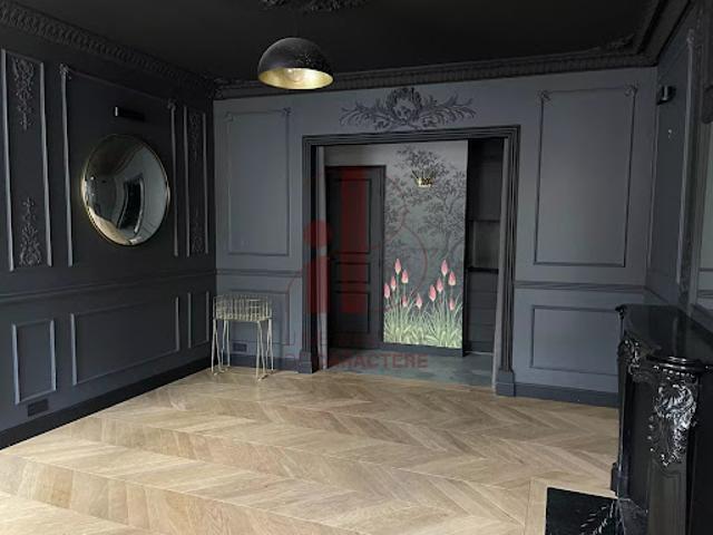 Bureau vente à Fontainebleau