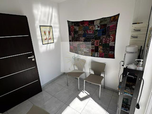 Bureau vente à Nyons, La Bégude-de-mazenc