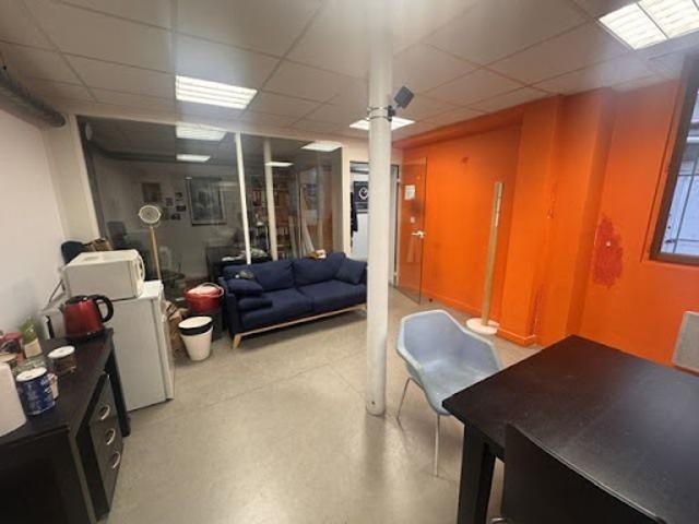Bureau vente à Paris 11e Arrondissement, Paris