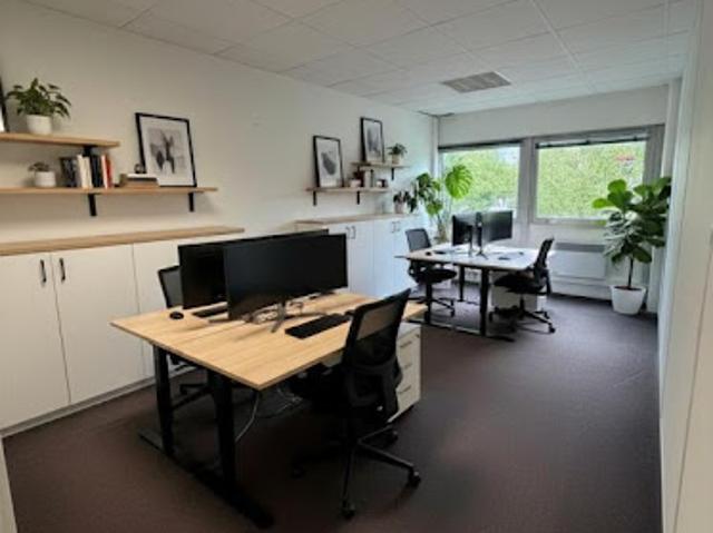 Bureau vente à Versailles, Montigny-le-bretonneux