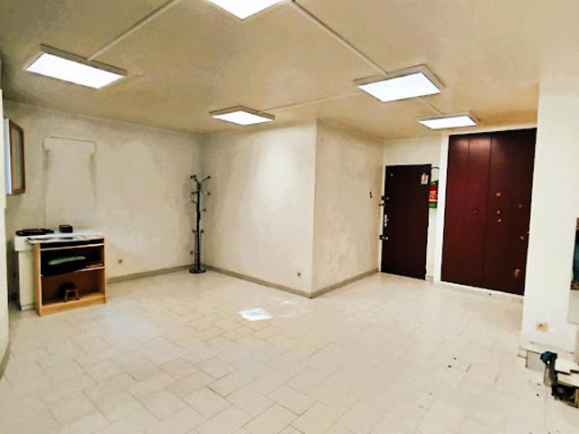 Bureau vente à Forcalquier, Manosque
