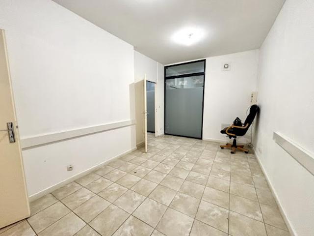 Bureau vente à Bordeaux