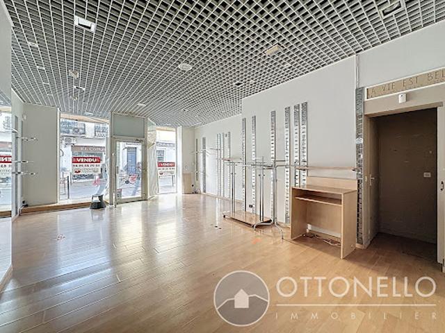 Bureau vente à Arrondissement de Draguignan, Saint-raphaël