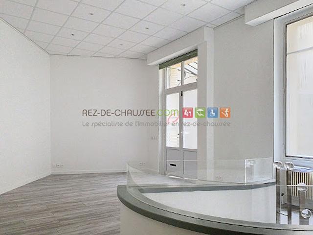 Bureau vente à Paris 16e Arrondissement, Paris