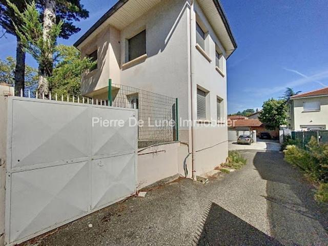 Bureau vente à Lyon, Métropole de Lyon
