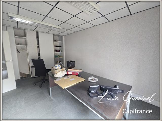 Bureau vente à Saint-Jean-de-Béré, Châteaubriant