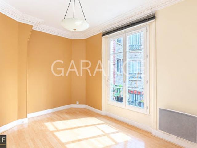 Bureau vente à Paris 12e Arrondissement, Paris