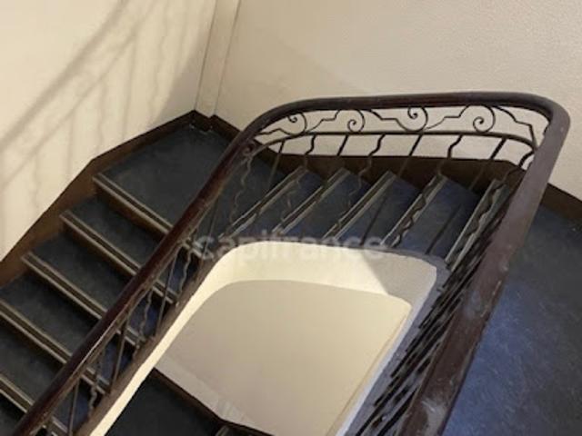 Bureau vente à Marseille
