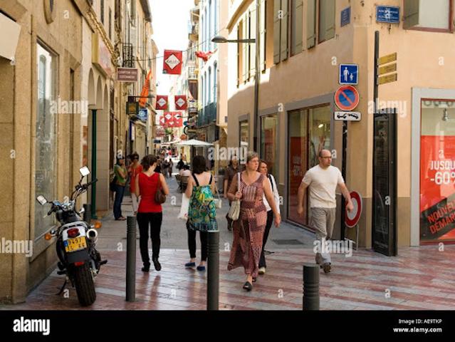 Bureau vente à Perpignan