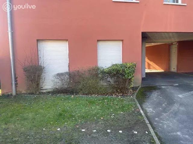 Bureau vente à Lille, Croix
