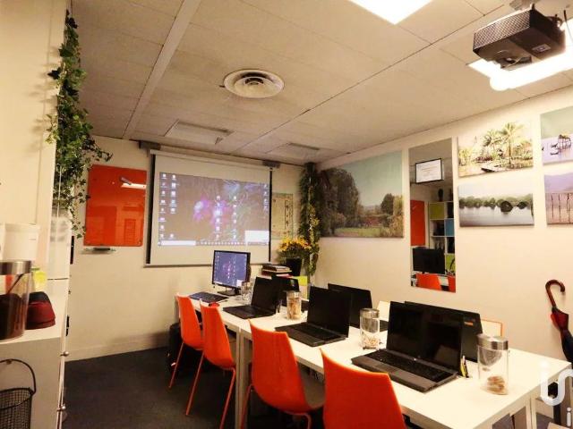 Bureau vente à Paris 14e Arrondissement, Paris