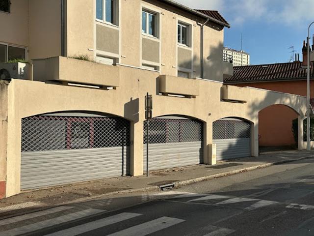 Bureau vente à Lyon, Métropole de Lyon