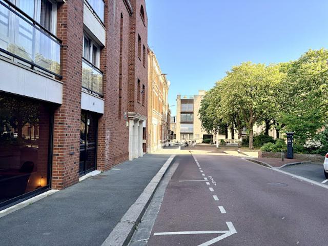 Bureau vente à Amiens