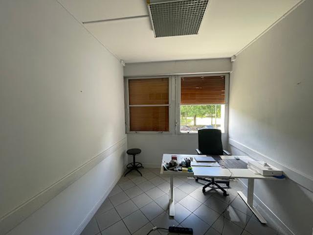 Bureau vente à Nevers
