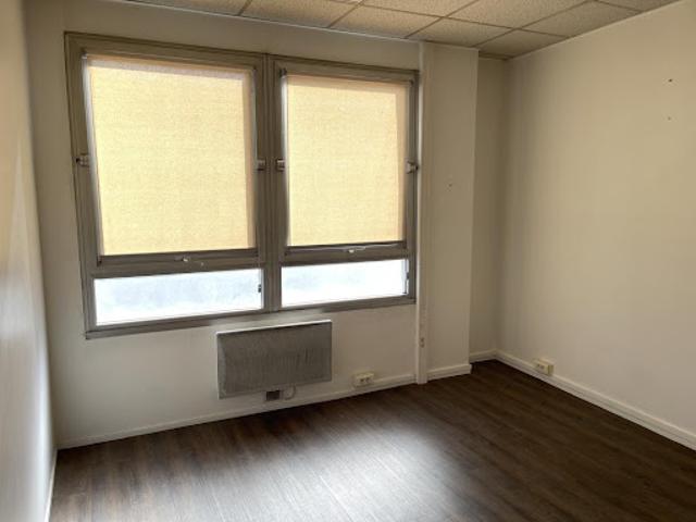 Bureau vente à Le Château, Limoges