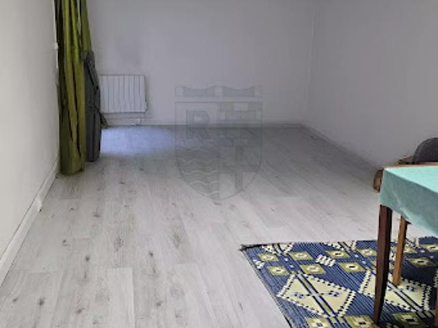 Bureau vente à Marseille