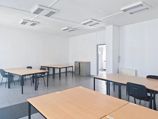 Bureau vente à Cité des Cheminots, Laon