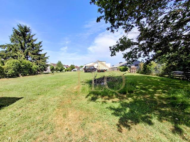 Bureau vente à Maingournois, Maintenon