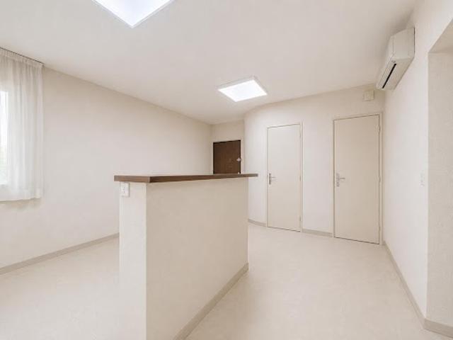Bureau vente à Avignon
