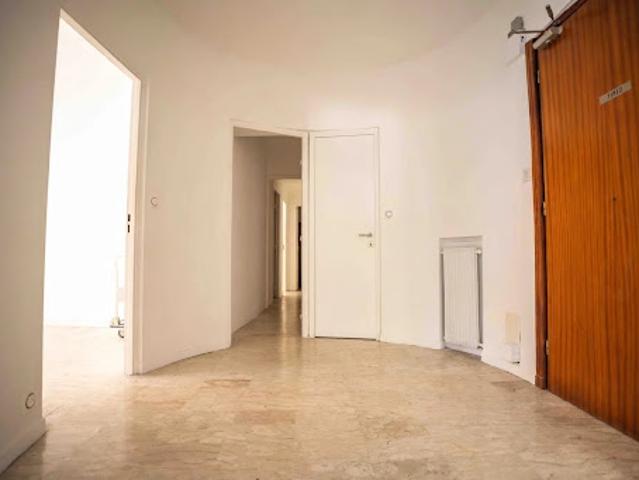 Bureau vente à Nice