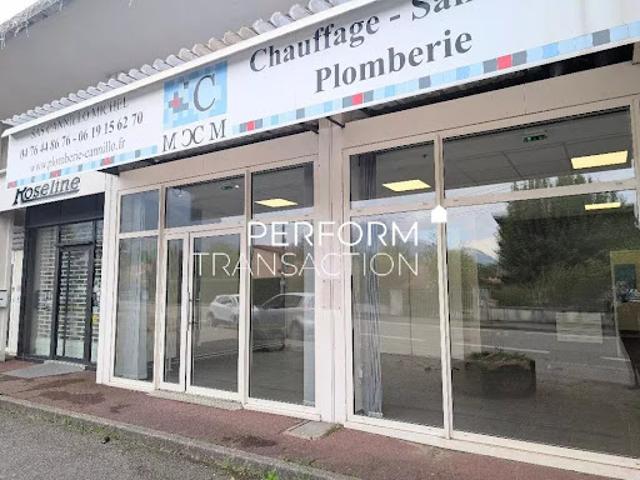 Bureau vente à Grenoble, Fontaine