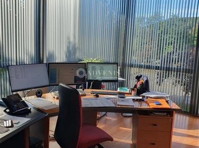 Bureau vente à ZI du Pré à Varois, Custines