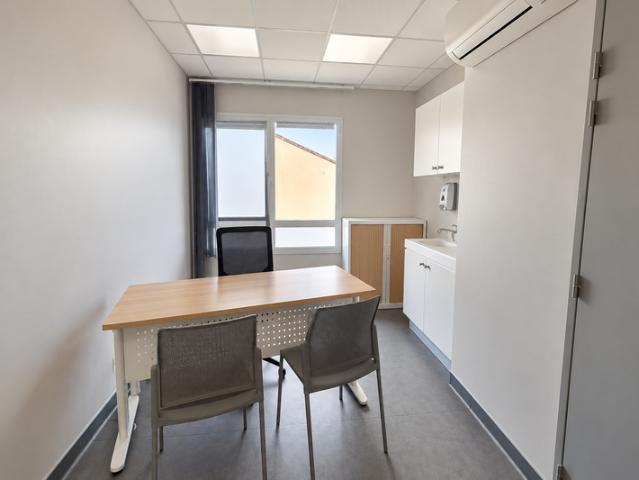 Bureau vente à Agde, Hérault