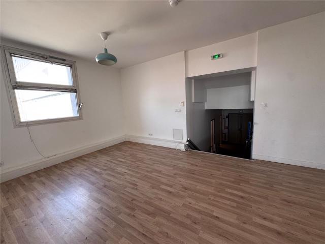Bureau vente à Bobigny, Bagnolet