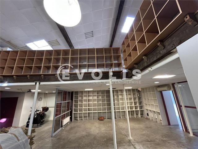 Bureau vente à Bordeaux