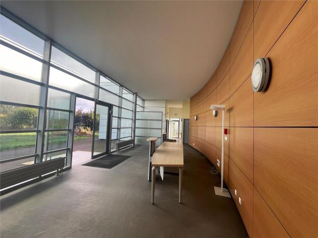 Bureau vente à Bernay, Eure