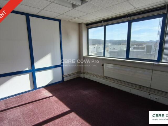 Bureau vente à Besançon