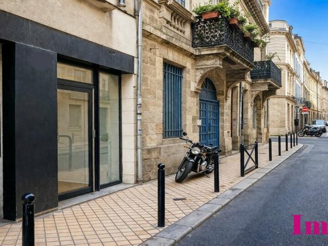 Bureau vente à Bordeaux