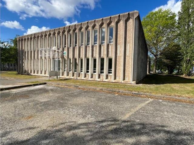 Bureau vente à Bordeaux