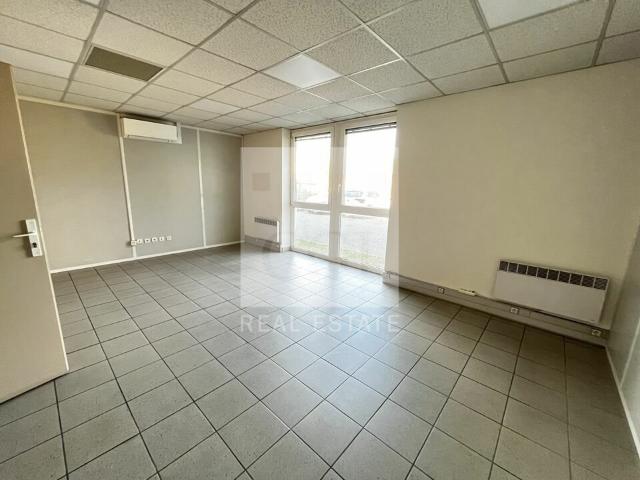 Bureau vente à Lyon, Métropole de Lyon