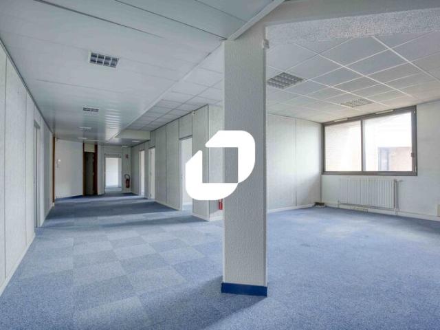Bureau vente à Pontoise, Cergy
