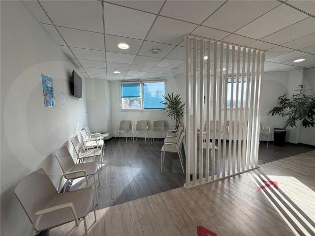 Bureau vente à Rennes, Bretagne