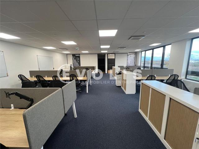 Bureau vente à Torcy, Chessy