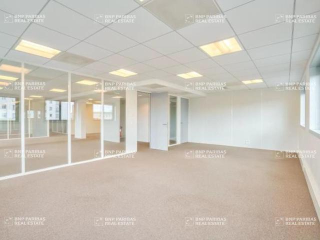 Bureau vente à Nanterre, Colombes