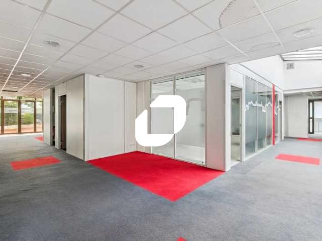 Bureau vente à France métropolitaine, Courbevoie