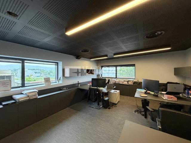 Bureau vente à Lyon, Métropole de Lyon
