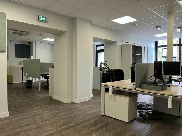 Bureau vente à Centre-Ville, Dijon