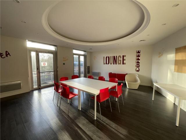 Bureau vente à Douai