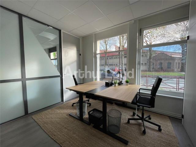 Bureau vente à Douai