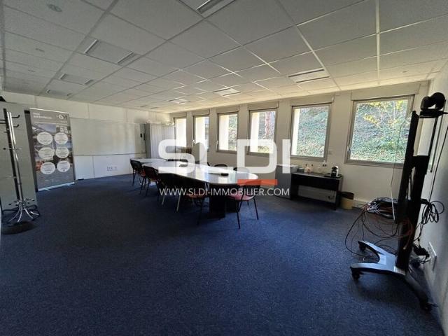 Bureau vente à Lyon, Métropole de Lyon