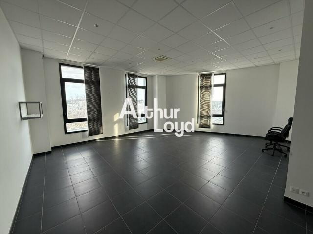 Bureau vente à Arrondissement de Draguignan, Fréjus