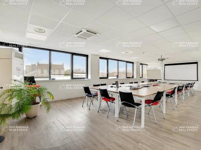 Bureau vente à L'Haÿ-les-Roses, Gentilly