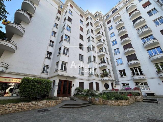 Bureau vente à Grenoble