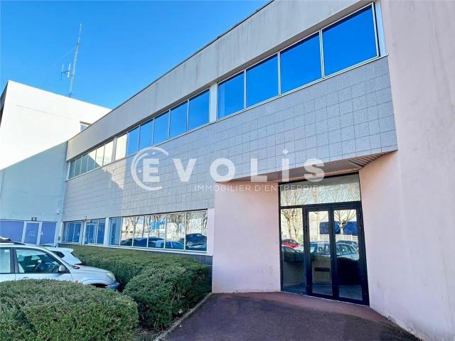 Bureau vente à Évry, Grigny