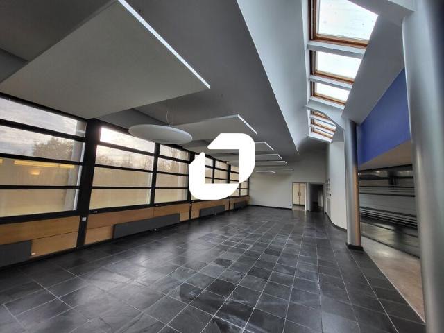 Bureau vente à Lille, La Madeleine