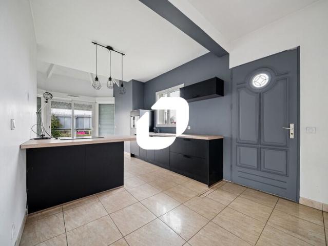 Bureau vente à Palaiseau, La Ville-du-bois